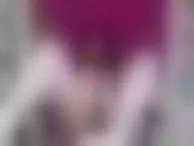 Live sex webcam photo for Pink_queenn #261248448