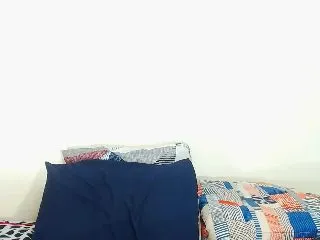 Live sex webcam photo for SpicyQueen86 #252240489