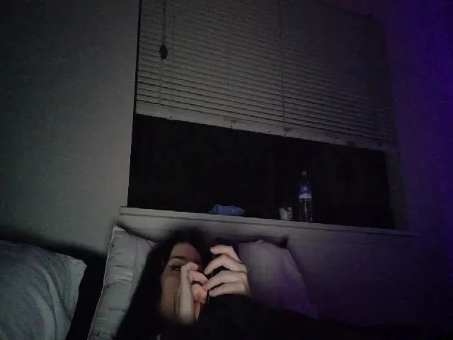 Live sex webcam photo for LilithLucid #259801217