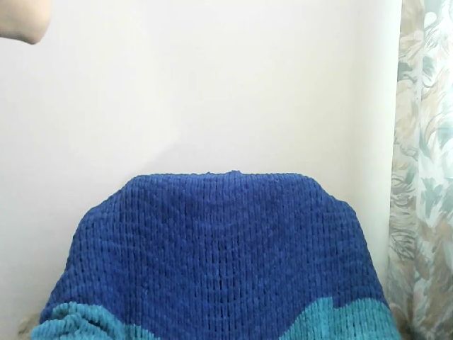 Live sex webcam photo for BehAaPpYYYY #261941165