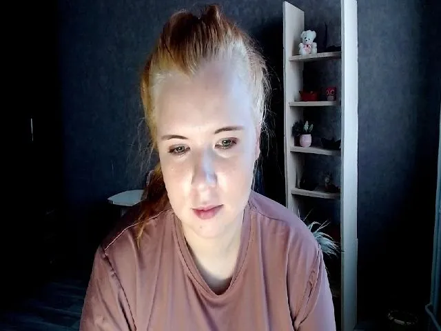 Live sex webcam photo for Melina_Top #262720490