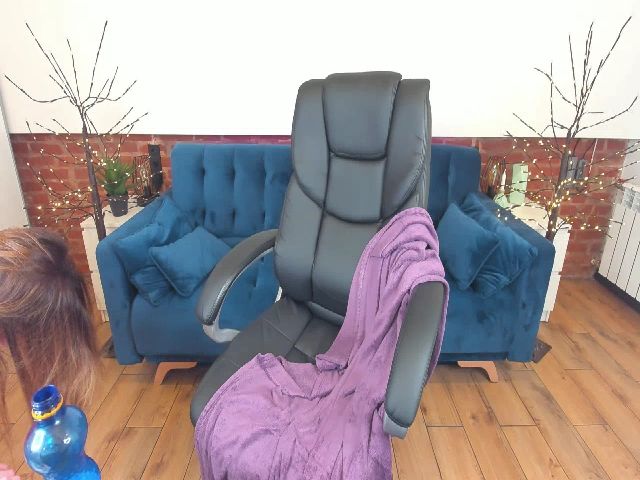 Live sex webcam photo for BrightCryital #256233165