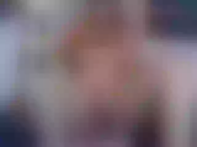 Live sex webcam photo for IndianMama #253109710