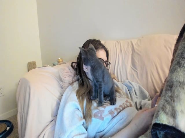 Live sex webcam photo for Meganholly00 #253279298