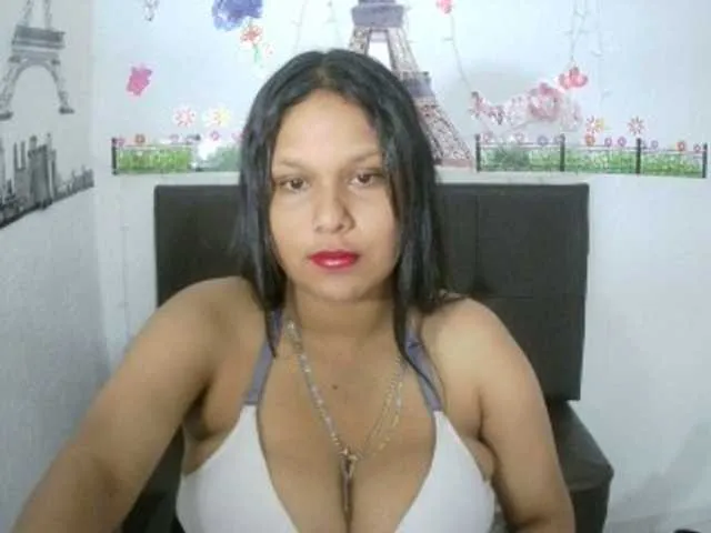 Live sex webcam photo for rebekatitsbig #250160656