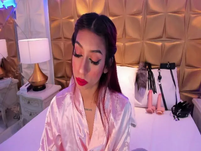 Live sex webcam photo for CandyLaw_ #255374705