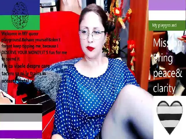 Live sex webcam photo for ImperatrizaS #262408657