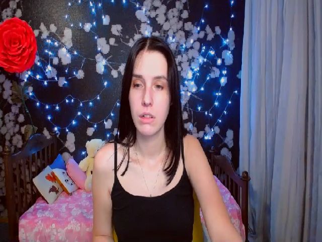 Live sex webcam photo for Lin_Elisss #264946493