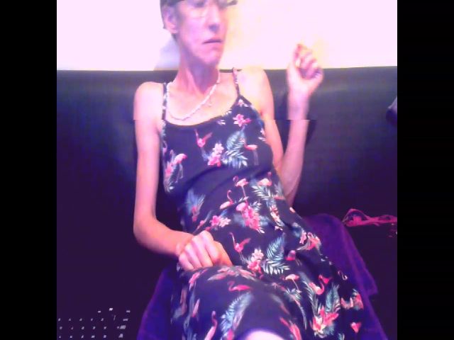 Live sex webcam photo for Sexygeny #252633256