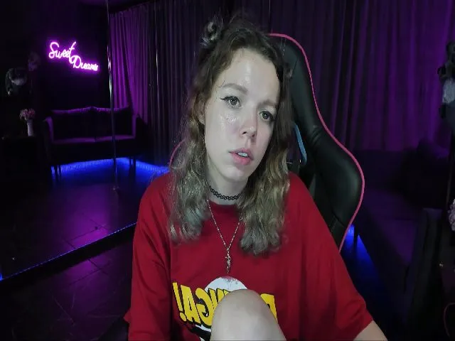 Live sex webcam photo for ClancyOsborne #264788424