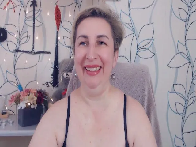 Live sex webcam photo for DepravedMadam #253021541