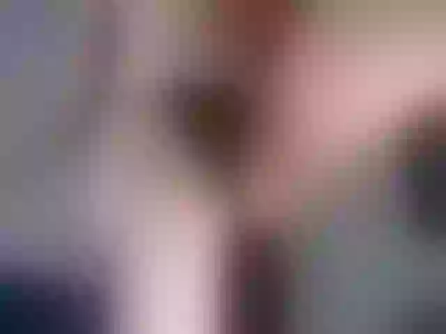 Live sex webcam photo for SexxyAylin #261402839