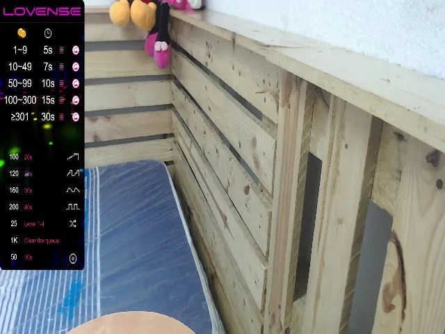 Live sex webcam photo for Valeriafiery #255515853