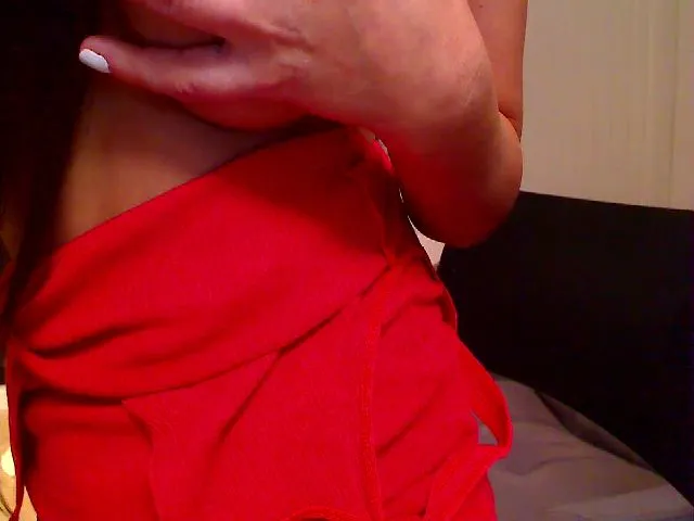 Live sex webcam photo for PoppyNaked #252419082