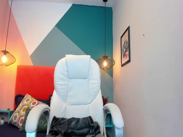 Live sex webcam photo for Sweet_vero2 #256338963