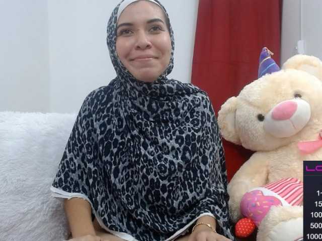 Live sex webcam photo for kalilaassad #241141307