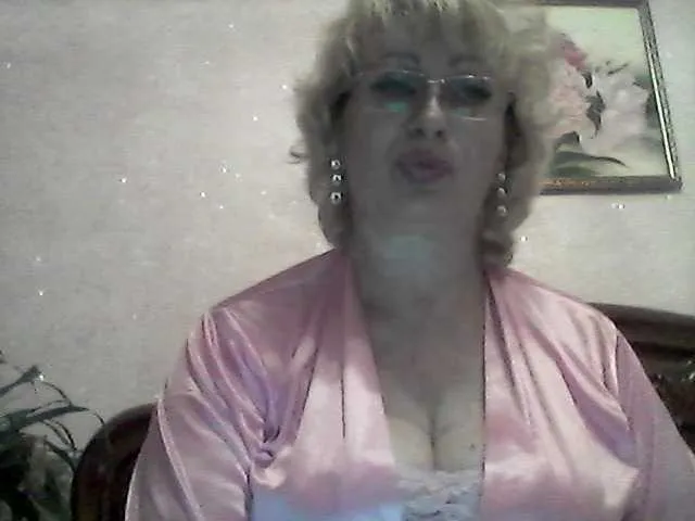 Live sex webcam photo for Ur-Mami #254866066