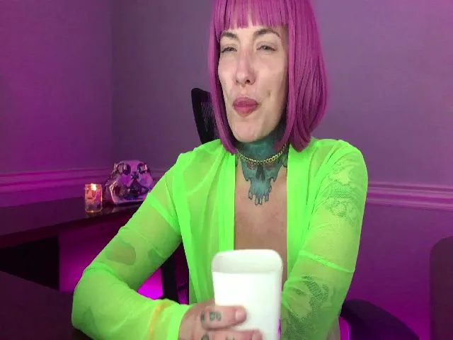 Live sex webcam photo for Kxtiemccxnn #265087192