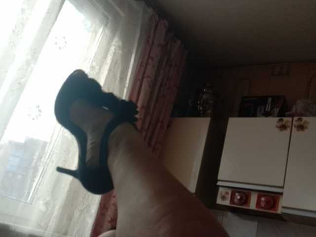 Live sex webcam photo for angel-feet #241291992