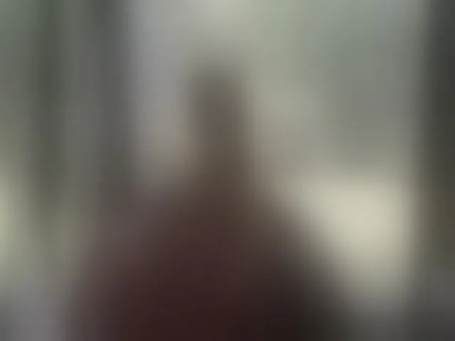 Live sex webcam photo for BlondeKhloe #264263930