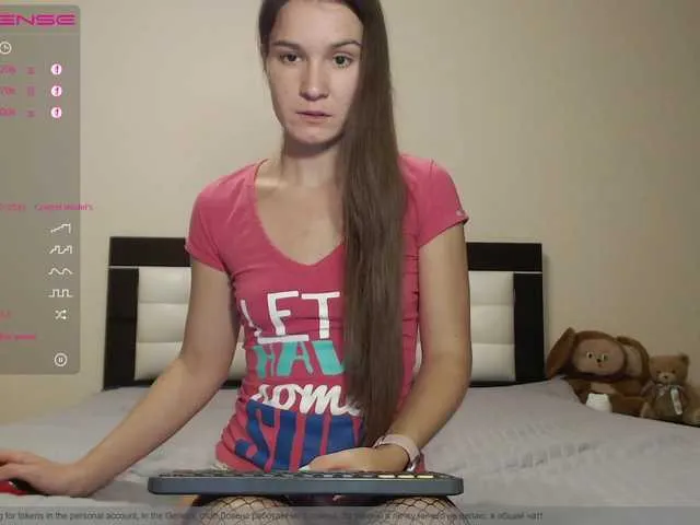 Live sex webcam photo for Girl-Ksenia #241592126