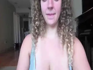 Live sex webcam photo for Nina_Ritchie #251955460