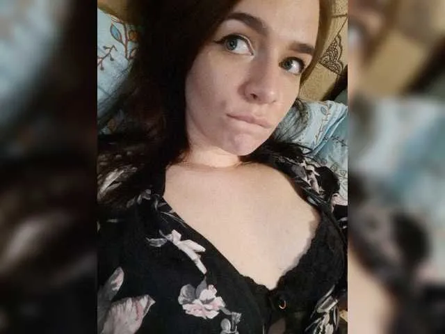 Live sex webcam photo for HellMor #248792783