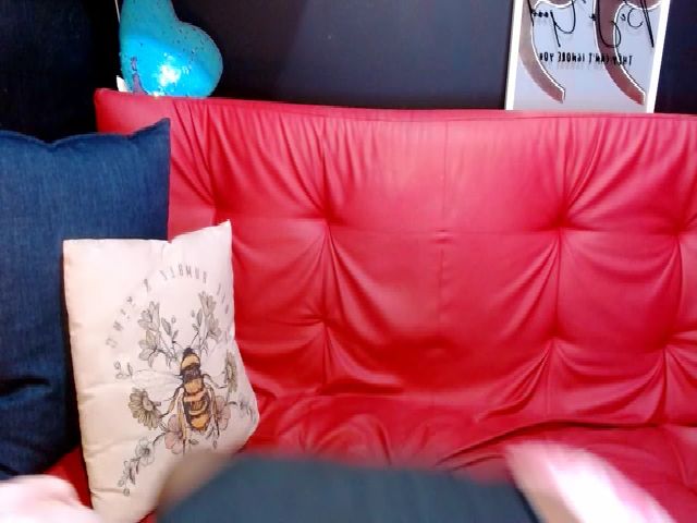 Live sex webcam photo for Ebonyindian69 #261707843