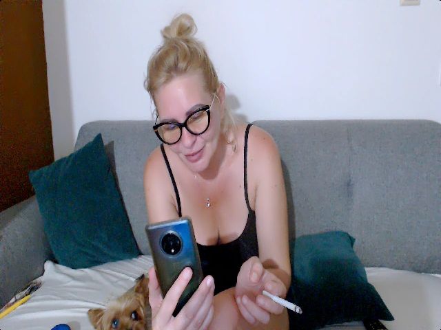 Live sex webcam photo for Stephycute #264440684