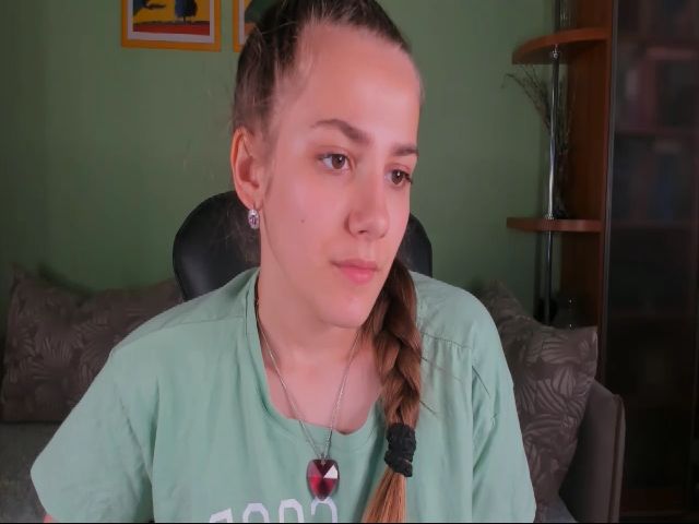 Live sex webcam photo for LolaCrystal #264838429