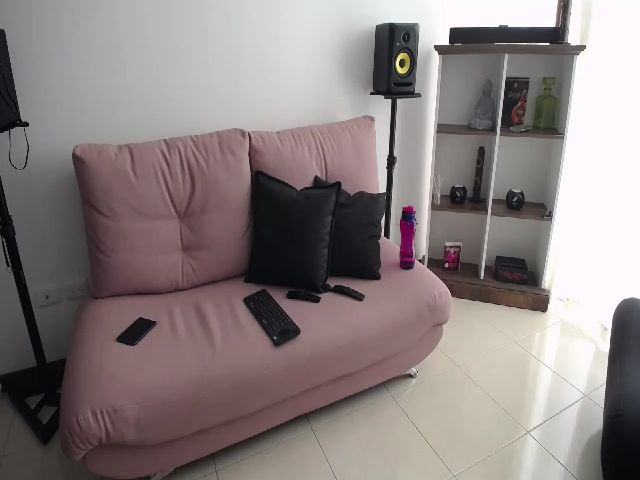 Live sex webcam photo for BiancaMiller #256315766