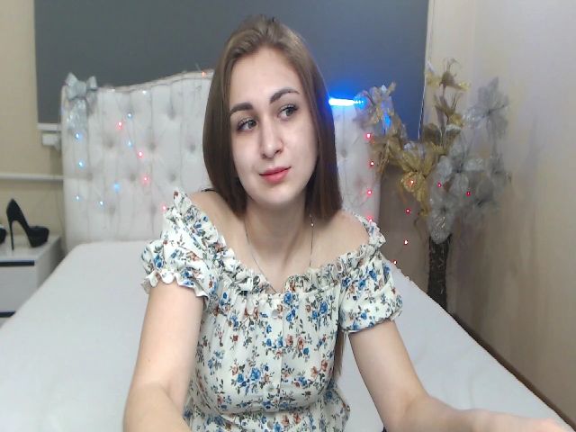 Live sex webcam photo for BeataBrook #253047219