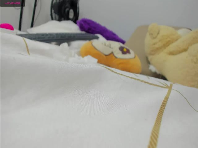 Live sex webcam photo for Gianna__jun #256961645