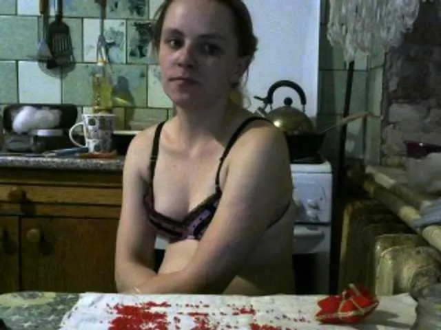 Live sex webcam photo for REPTILIAY #241004271