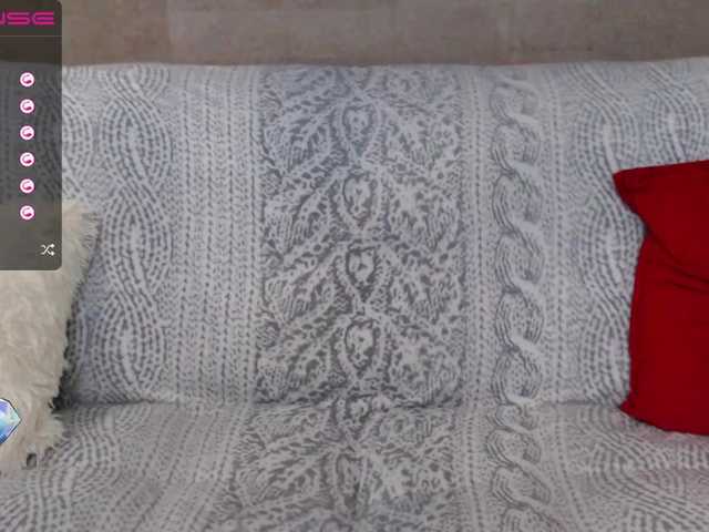 Live sex webcam photo for Icehotangel #257222239