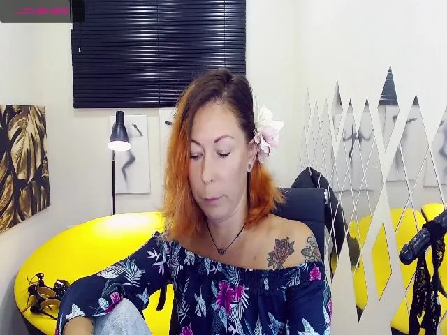 Live sex webcam photo for MarvelousLilu #257501950