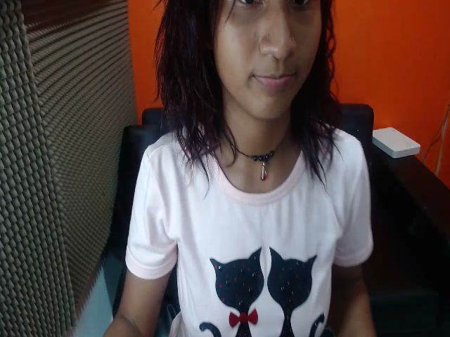 Live sex webcam photo for CRISSSVHM #257072719