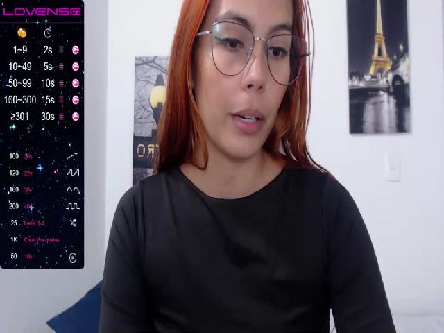 Live sex webcam photo for Alessiafioore #254481379