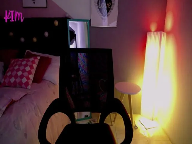 Live sex webcam photo for Kimjeniie #253477248