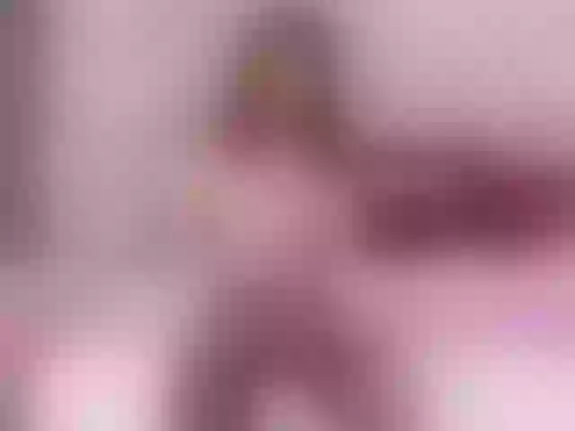 Live sex webcam photo for LolaCandy #247790917