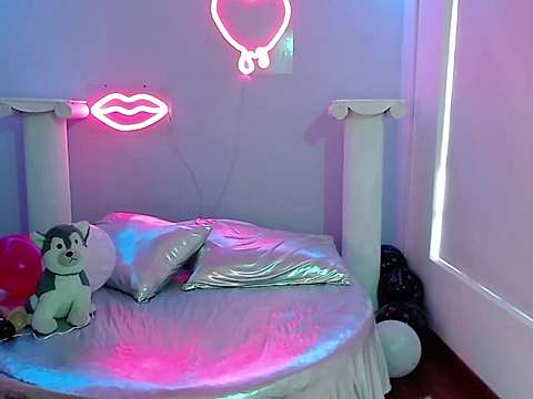 Live sex webcam photo for christy__snow #245060809