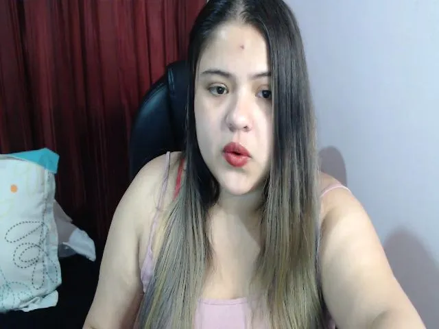 Live sex webcam photo for Lizzie_curvy #262800538