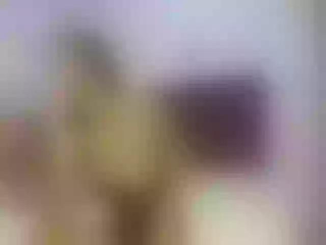 Live sex webcam photo for LittleRed2u #255496609