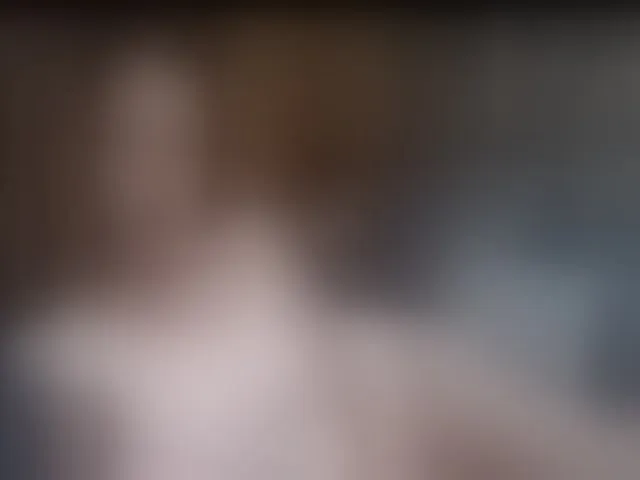 Live sex webcam photo for AizaRae #254888257