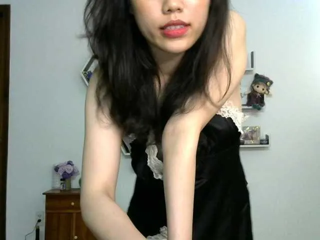 Live sex webcam photo for HahaNami #256546019