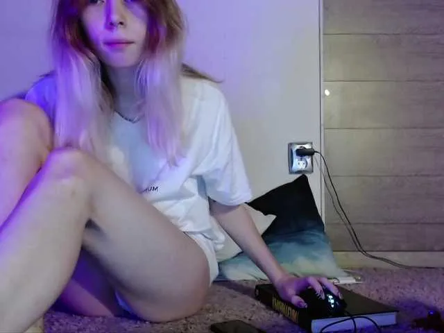 Live sex webcam photo for Villi-Wall #250855946