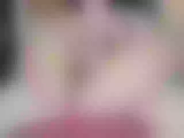 Live sex webcam photo for KinkyKortney #258604241