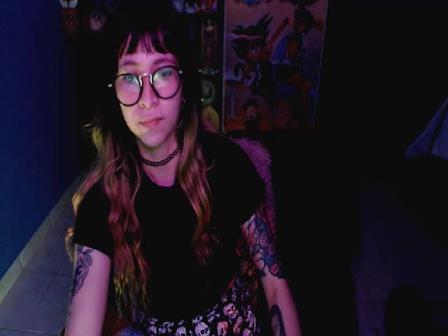 Live sex webcam photo for umaru_michae #252723327