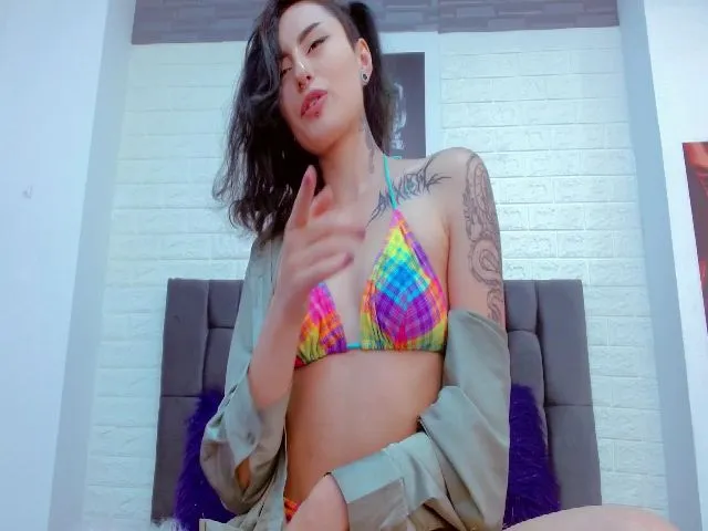 Live sex webcam photo for Violetdarkk #262367526