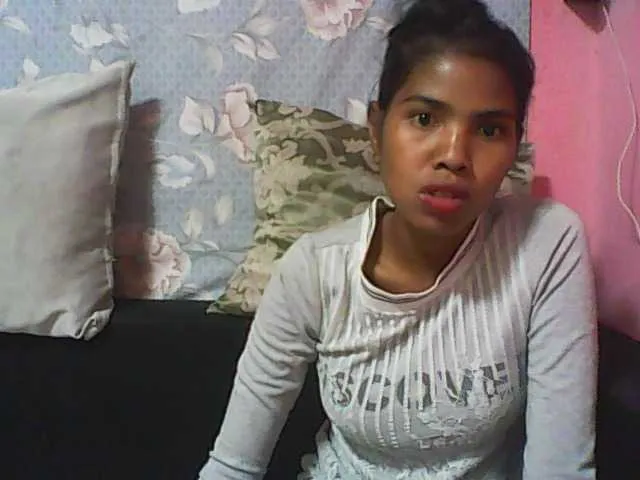 Live sex webcam photo for cutesmallhot #252418211